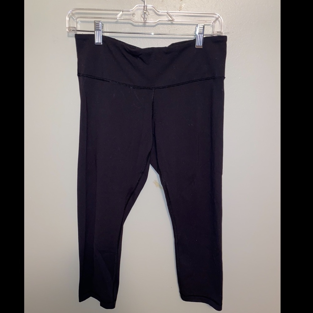 lululemon leggings! size 6
